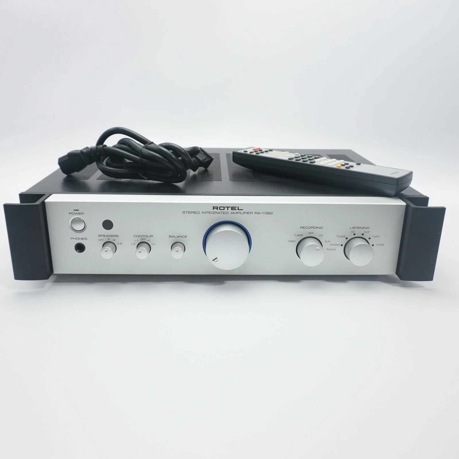ROTEL RA-1062 Stereo Integrated Amplifier w Remote Phono Hifi